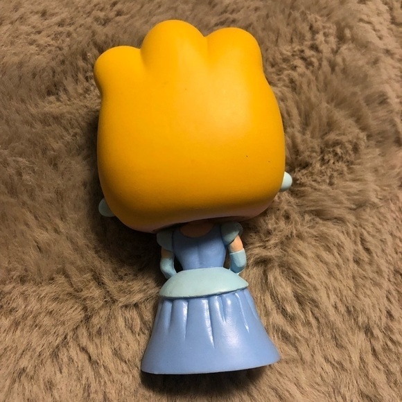funko Cinderella 2012 Disney Vinyl Figurine Figure - Picture 2 of 3